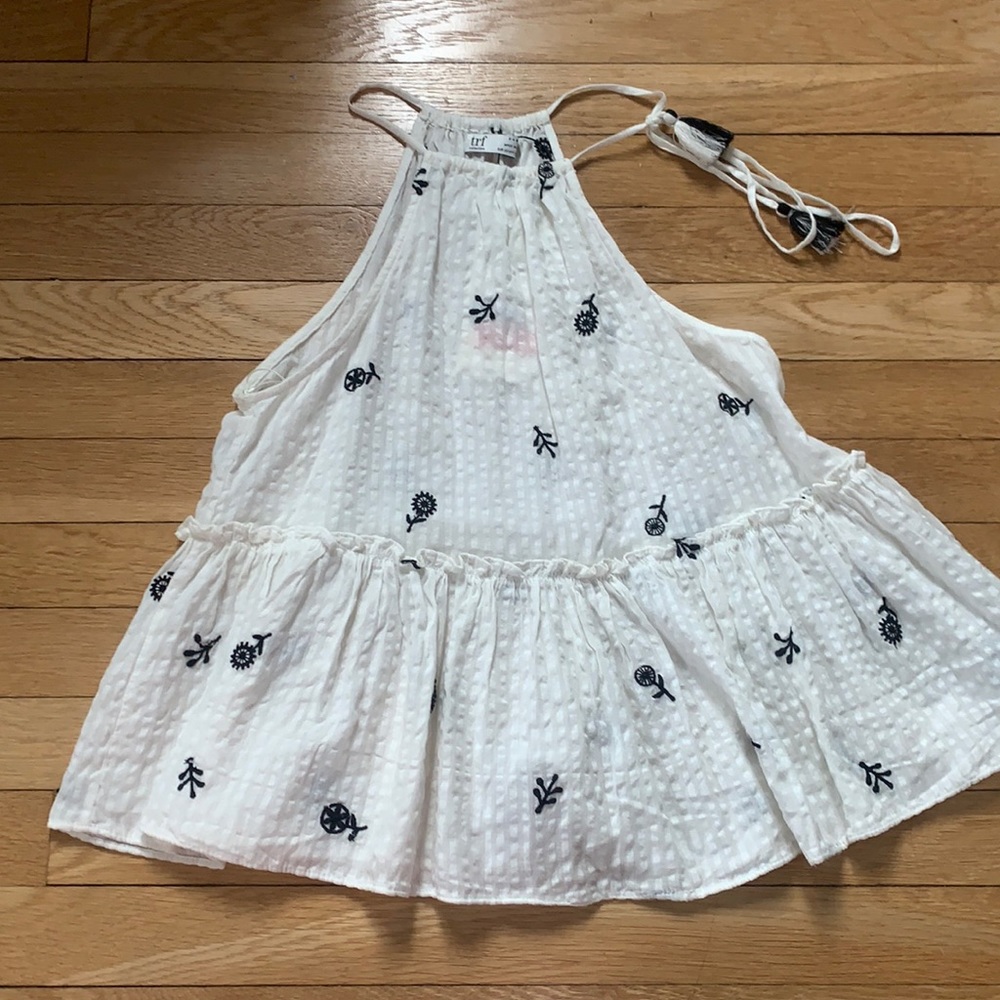 White tank top with flower pattern